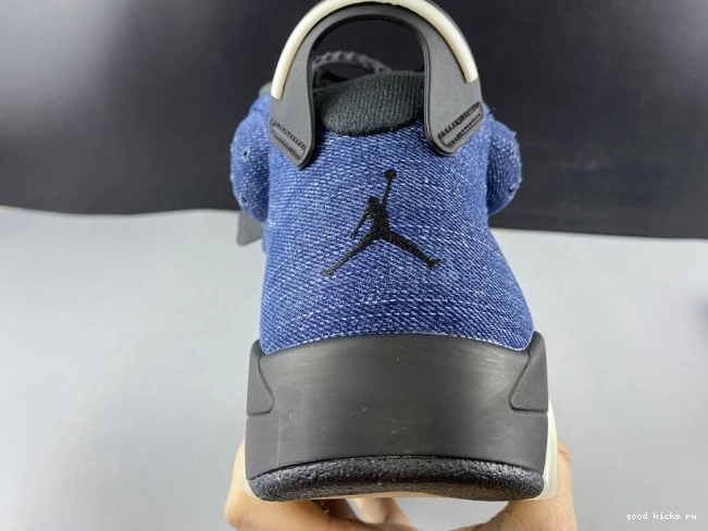 Denim Jordan CT5350-401 6 Washed Air 0817